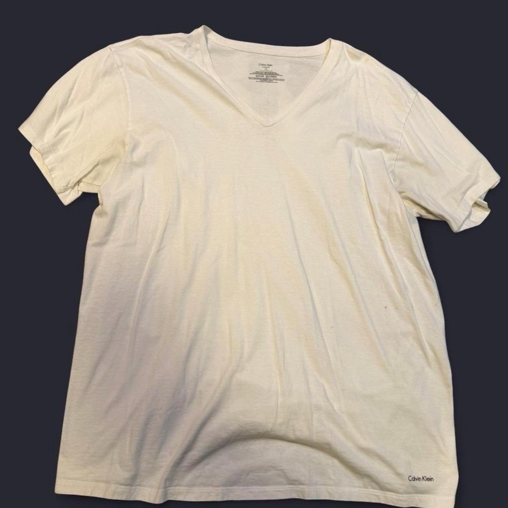 Calvin Klein Men's Cream V-Neck Tee